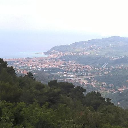 Bella Liguria Hotell Diano San Pietro Exteriör bild