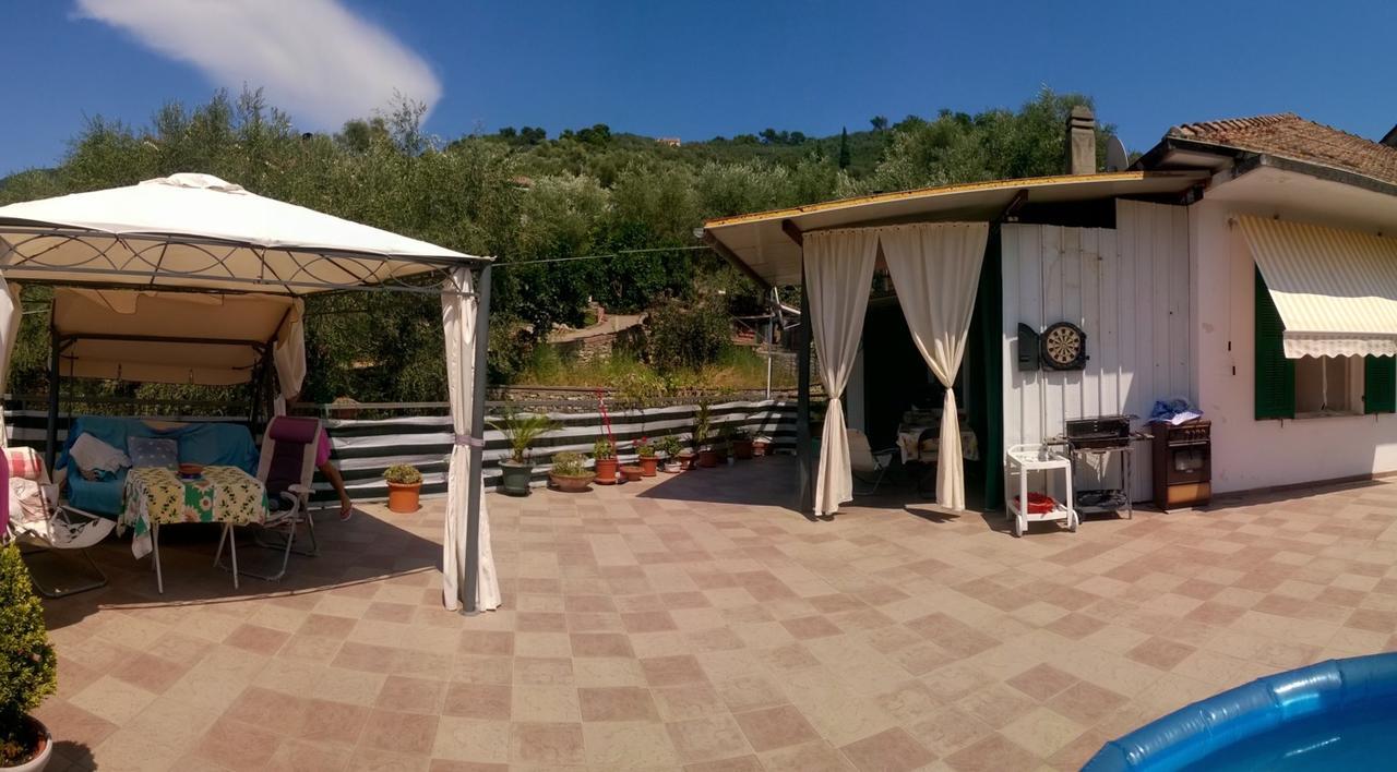 Bella Liguria Hotell Diano San Pietro Exteriör bild